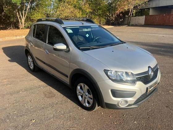RENAULT SANDERO 1.6 STEPWAY 8V FLEX 4P AUTOMATIZADO